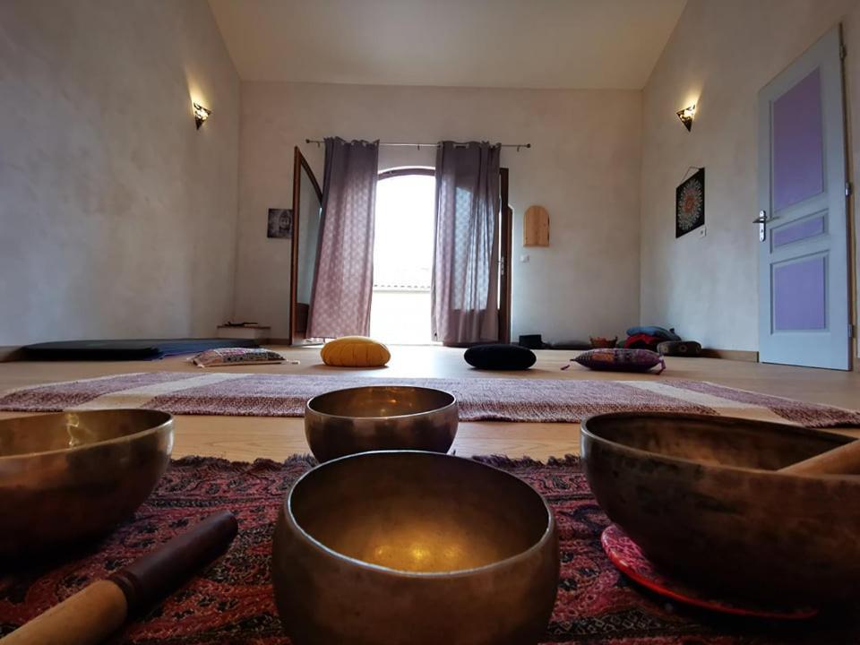 Les Ailanthes Bed & Breakfast Largentiere Exterior photo